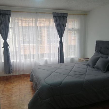 Habitacion Privada Cerca Al Aeropuerto Y Terminal Μπογκοτά Εξωτερικό φωτογραφία